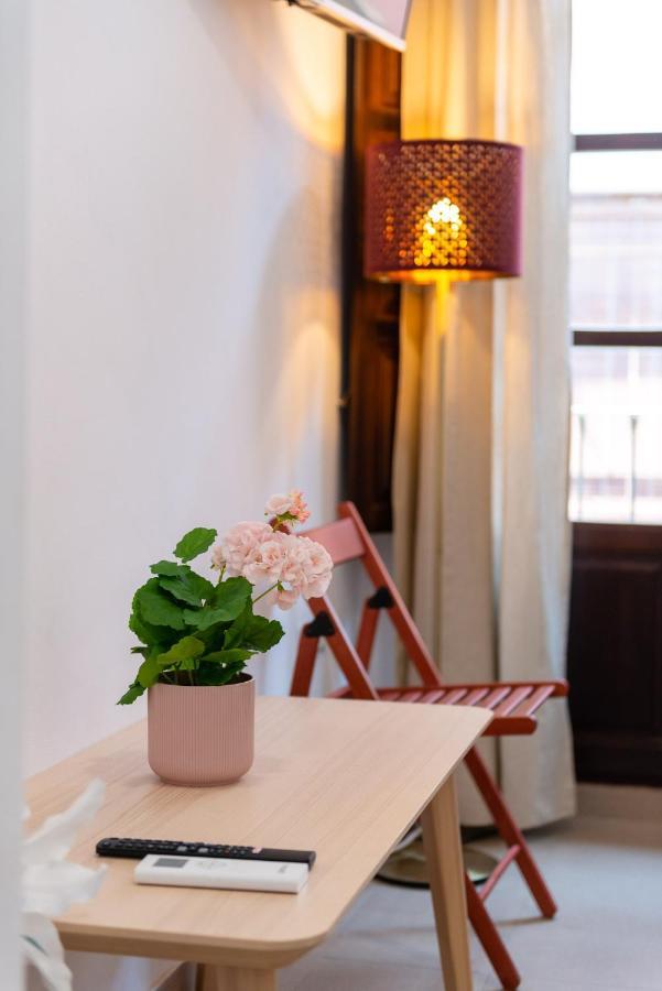 Apartamento San Matias Alto Centro Granada Bagian luar foto